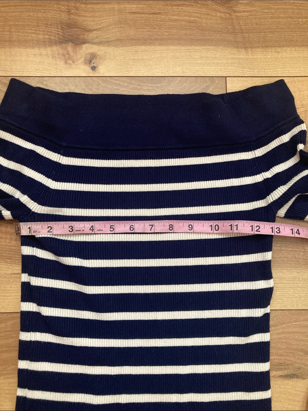 Carolina Constas Ribbed Knit Off The Shoulder Navy and Cream Top - Picture 3 of 6